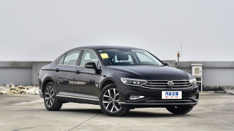 VW Magotan Leading 330TSI DSG